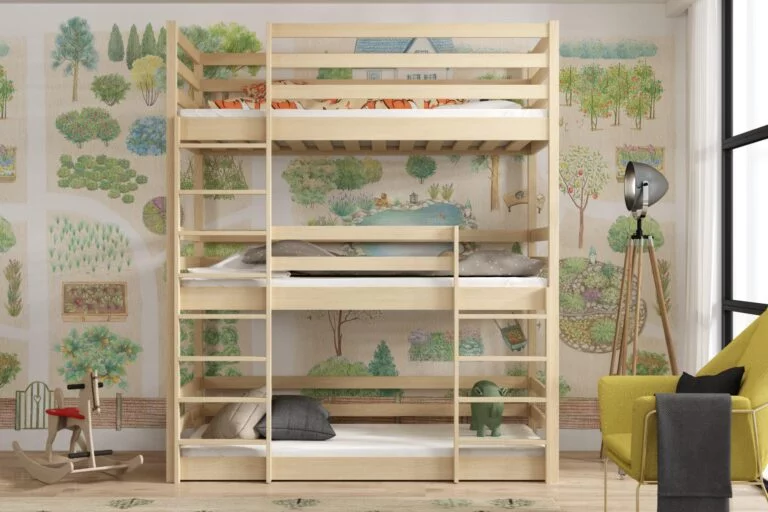 Patrová postel pro 3 osoby